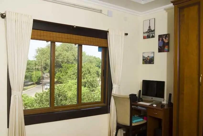 Sliding Window, Light Oak